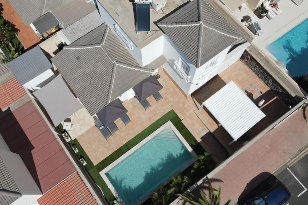Villa Vanesa Luxury Private Villa With A Heated Pool, 4 Bedrooms And 4 Bathrooms Costa Adeje  Εξωτερικό φωτογραφία